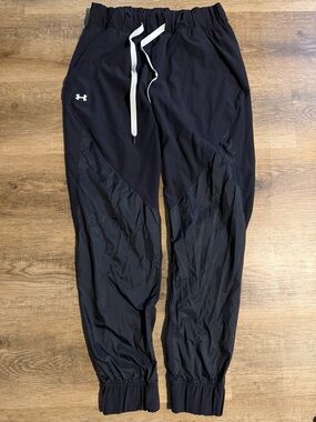 NWOT Under Armour Parachute Joggers